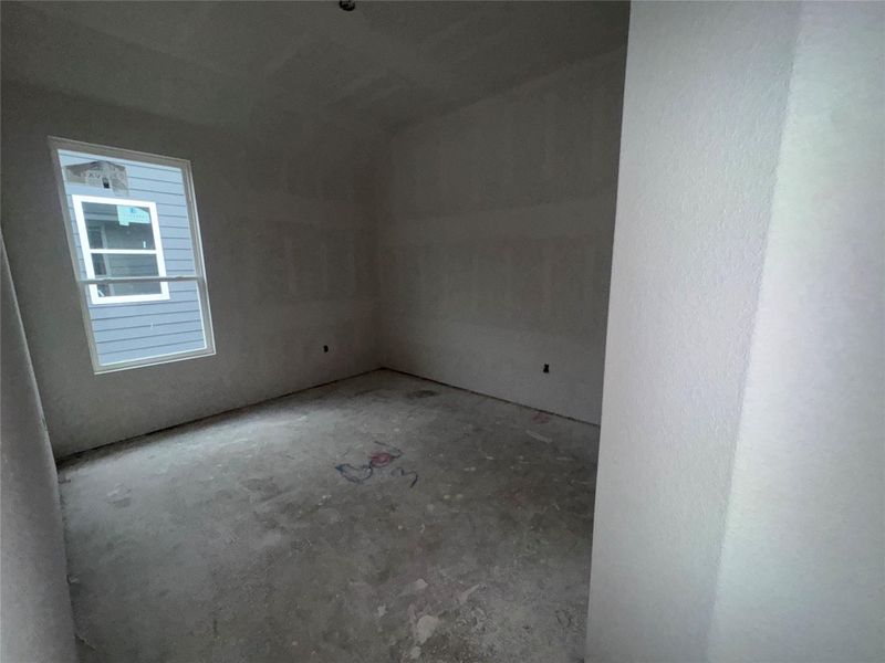 In-progress construction of a new home in Rolling Glen, Hutto, TX (Image 23).