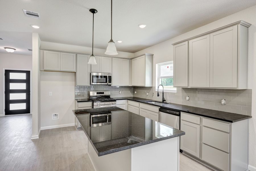 The Davenport II- Kitchen