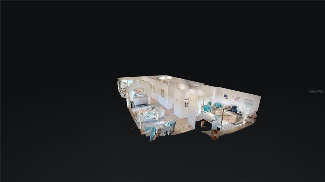 Image 37 of a home in Rolling Hills.