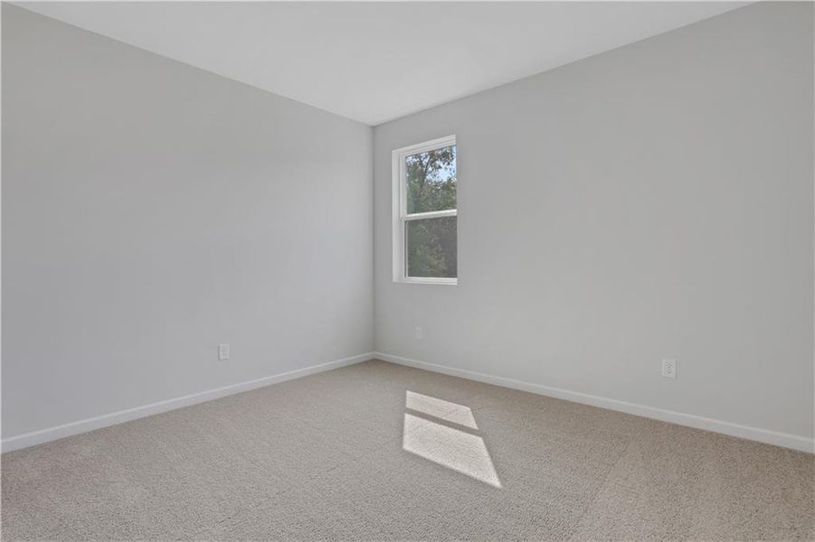 Spacious, unfurnished interior of a new home in Cambridge at Steels Bridge, Canton (Image 37).