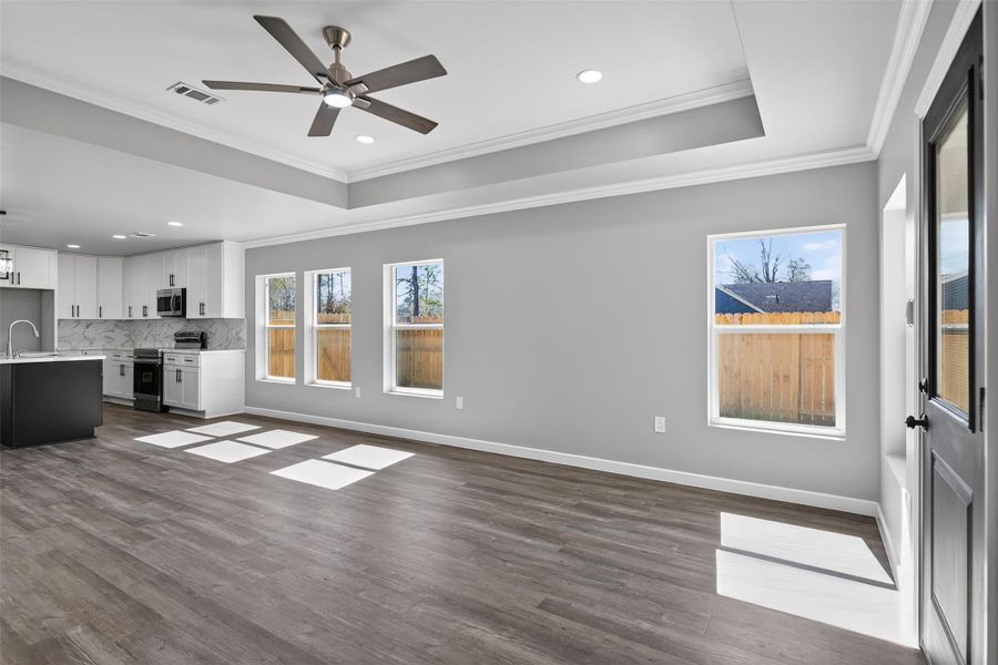 Spacious, unfurnished interior of a new home in , Cleveland (Image 27).