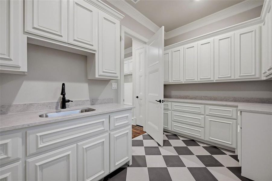 Furnished interior view inside a new home in , Sherman (Image 9).