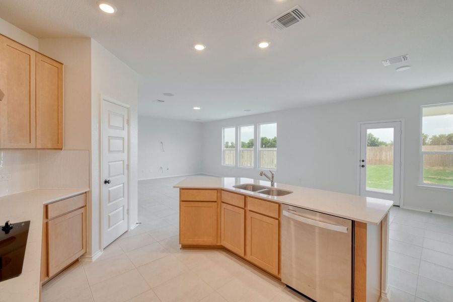 Furnished interior view inside a new home in Overlook Ranch, Georgetown (Image 8).