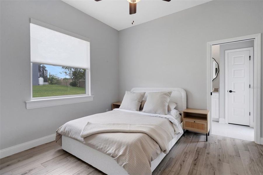 Furnished interior view inside a new home in , Lakeland (Image 30).