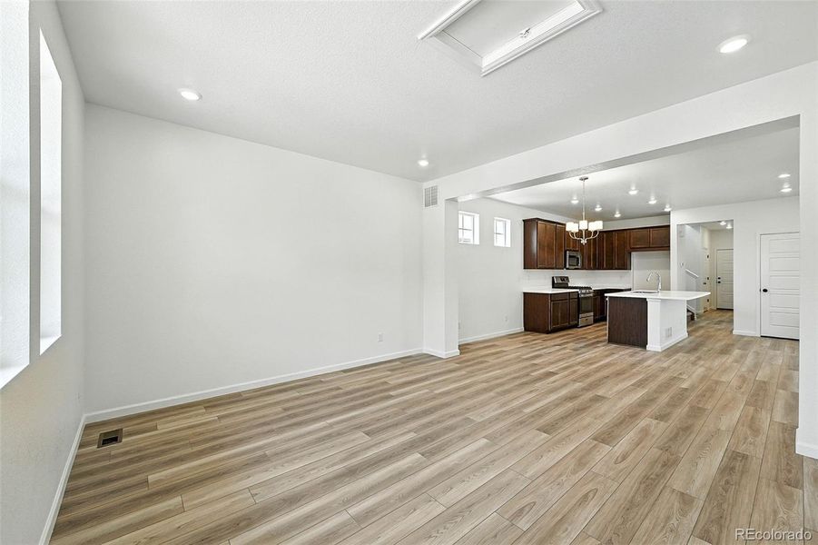 3324 N Catawba ~ Ready Now