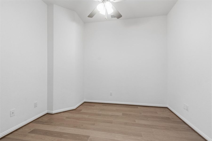 Spacious, unfurnished interior of a new home in Brookewater, Rosenberg (Image 17). Spacious, unfurnished interior of a new home in Brookewater, Rosenberg (Image 17).