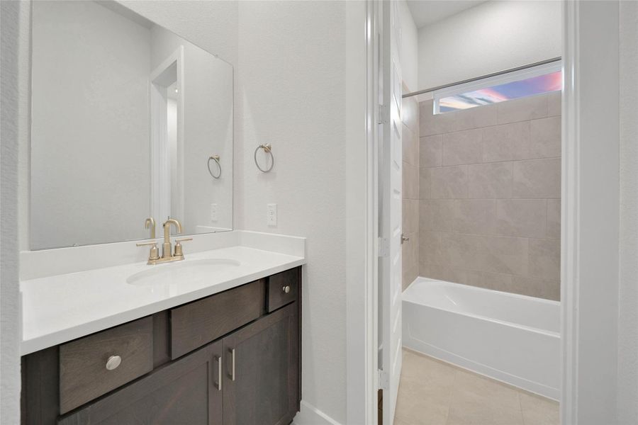 Furnished interior view inside a new home in Magnolia Bend, Rosharon (Image 18).