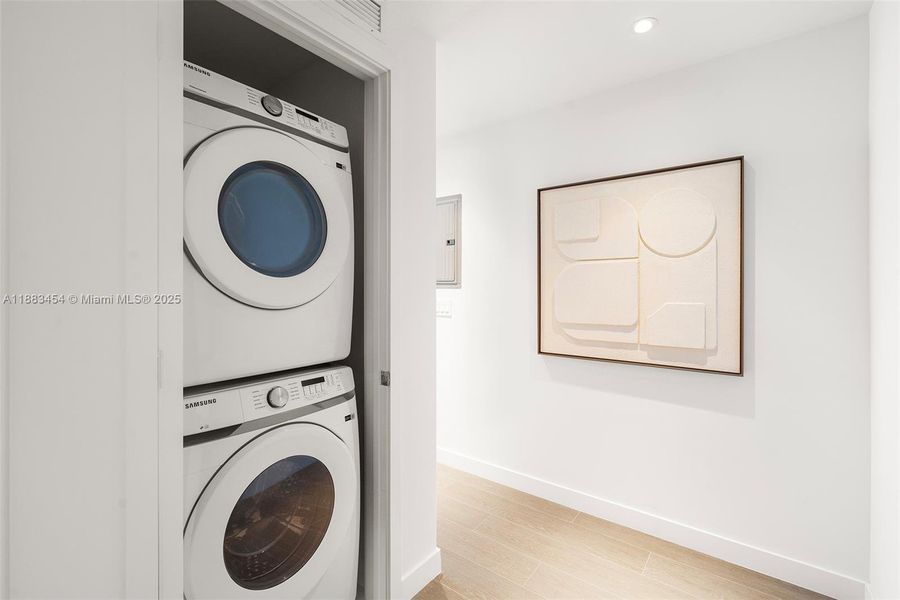 Image 29 of a home in .