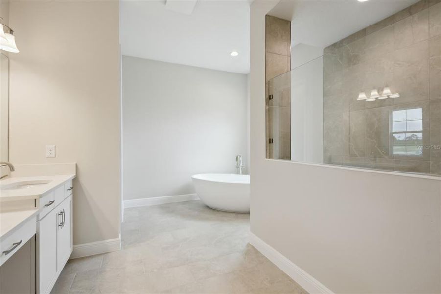 Furnished interior view inside a new home in Triple Creek, Riverview (Image 7).