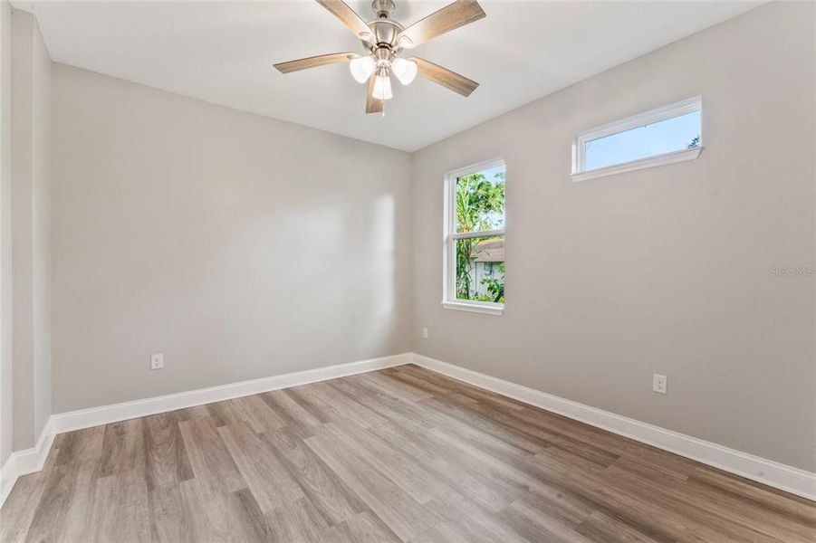 Spacious, unfurnished interior of a new home in , Tampa (Image 19).