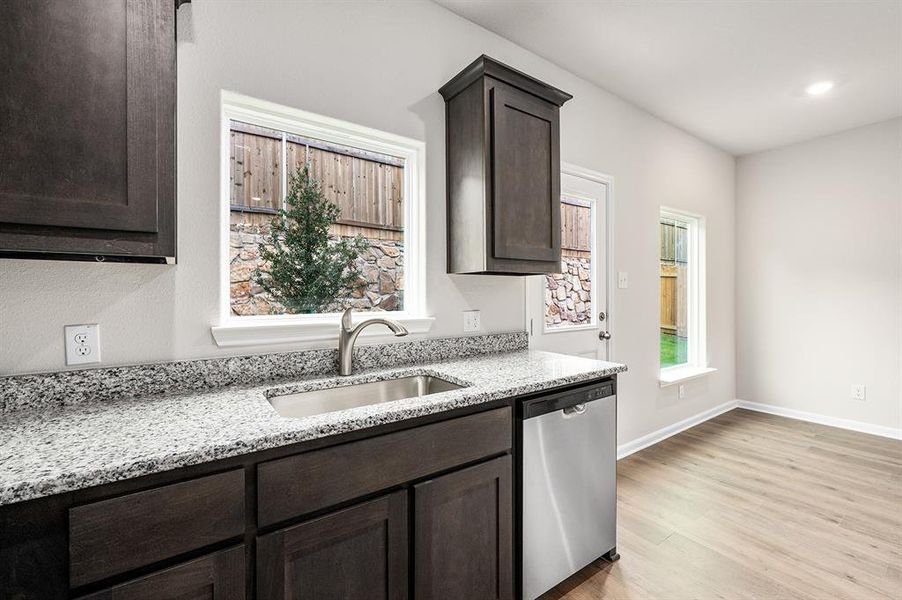 Furnished interior view inside a new home in College Park, Dallas (Image 7).