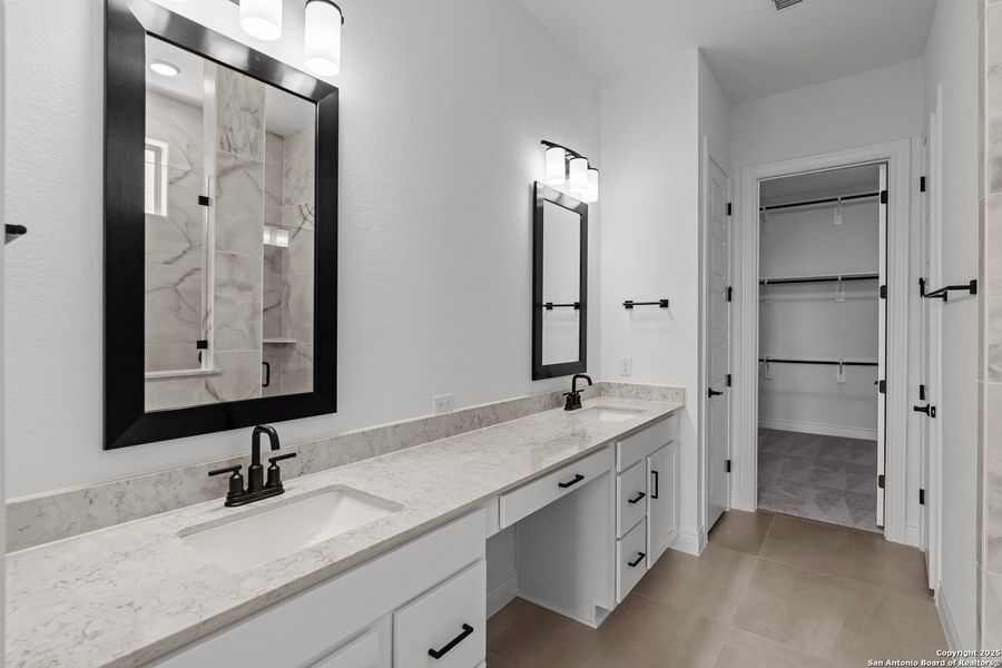 Furnished interior view inside a new home in Bison Ridge, San Antonio (Image 10).