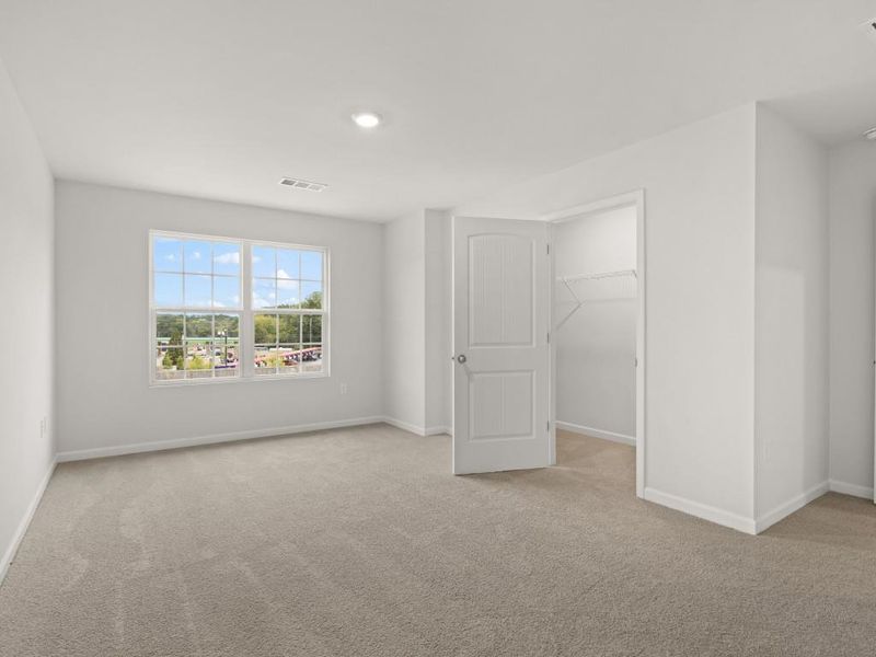 Spacious, unfurnished interior of a new home in Woodbury Park, Atlanta (Image 26). Spacious, unfurnished interior of a new home in Woodbury Park, Atlanta (Image 26).