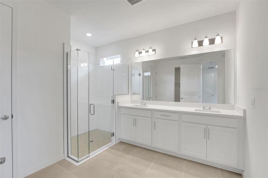Furnished interior view inside a new home in Tuscan Hills, Dade City (Image 9).