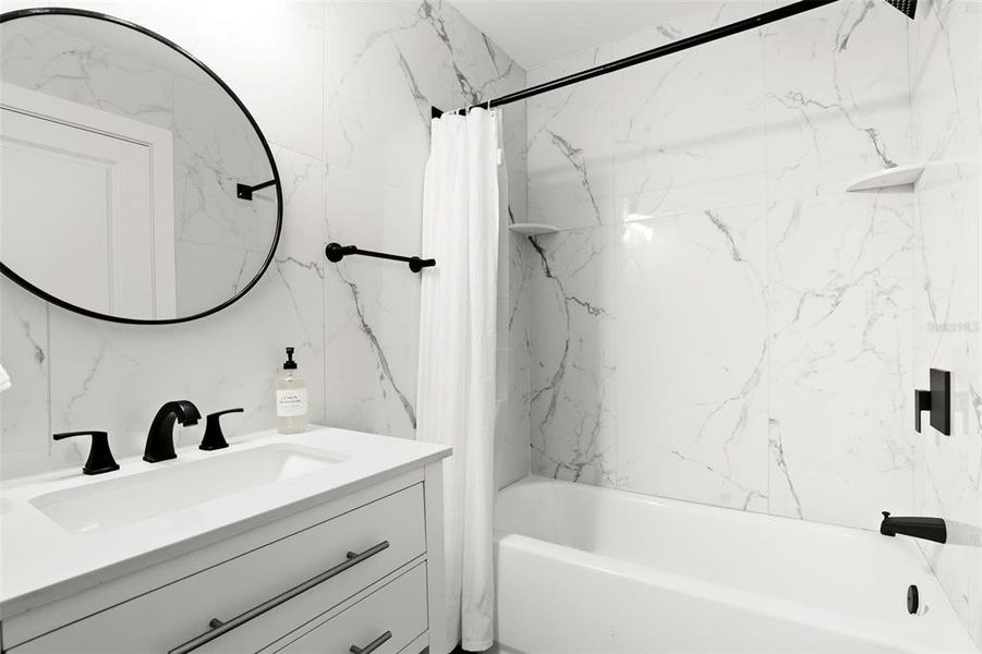 Image 20 of a home in .