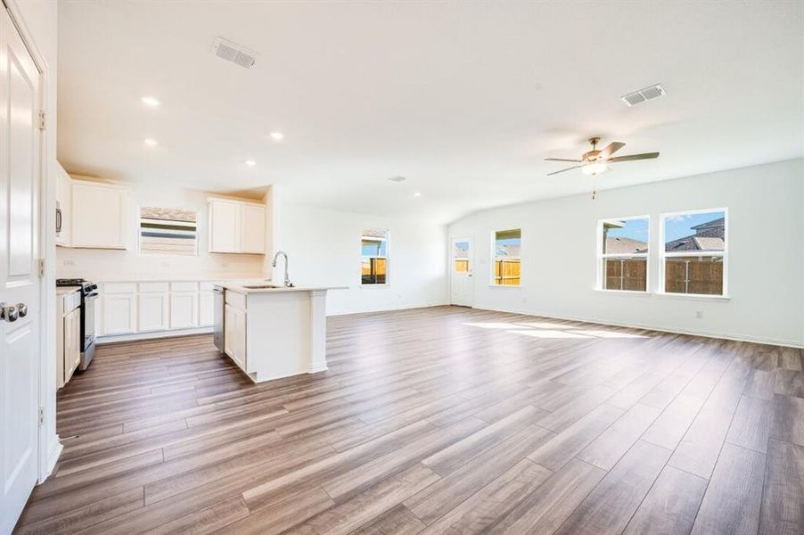 Image 31 of a home in River Ridge. Image 31 of a home in River Ridge.