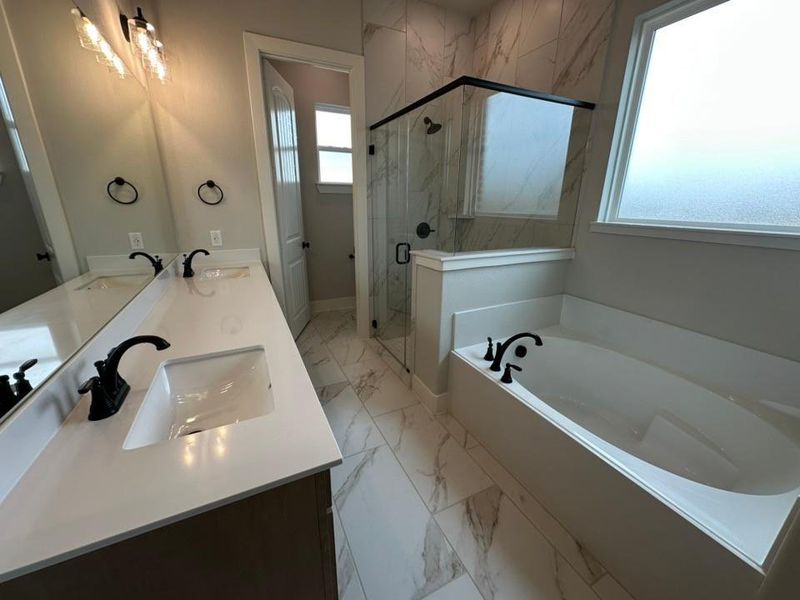 Furnished interior view inside a new home in Fannin Ranch, Leonard (Image 9).