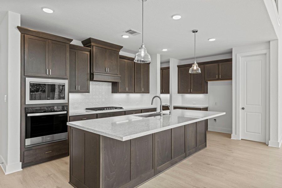 Center Island in Kitchen