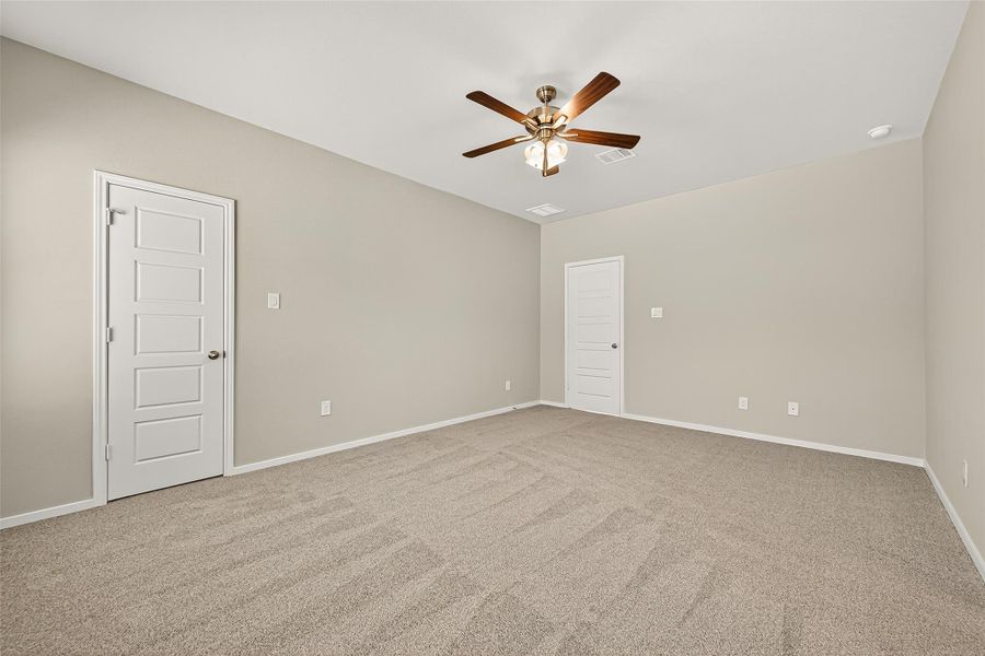 Spacious, unfurnished interior of a new home in Mill Creek Trails, Magnolia (Image 18). Spacious, unfurnished interior of a new home in Mill Creek Trails, Magnolia (Image 18).