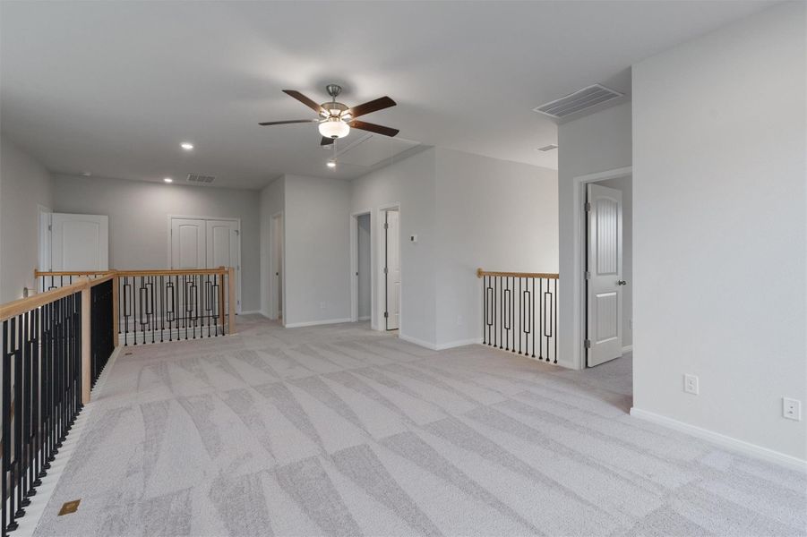 Spacious, unfurnished interior of a new home in Morningstar, Georgetown (Image 21).