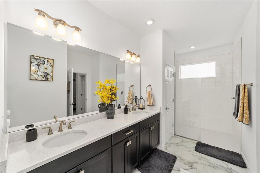 Furnished interior view inside a new home in , Ocala (Image 33).