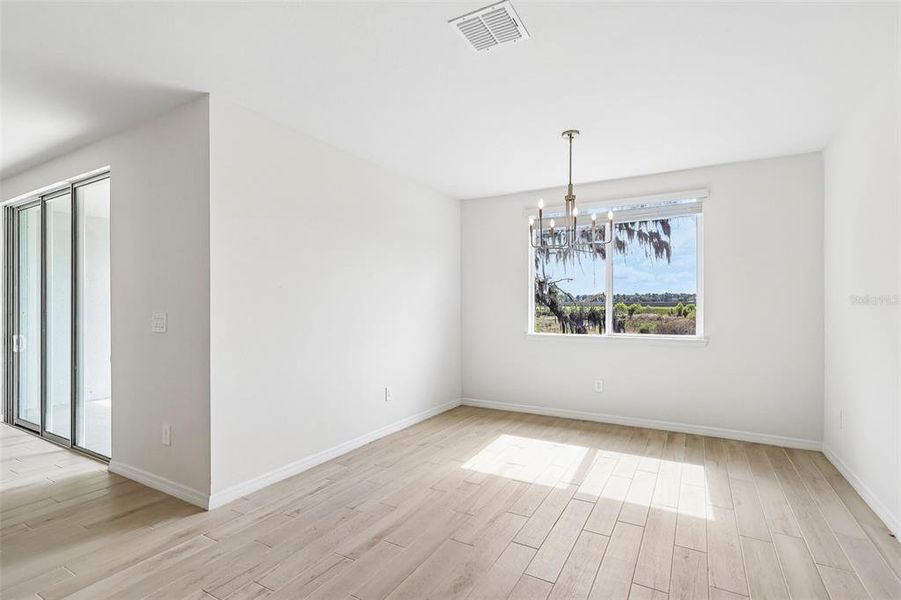 Spacious, unfurnished interior of a new home in The Grove at Stuart Crossing - Signature Series, Bartow (Image 19). Spacious, unfurnished interior of a new home in The Grove at Stuart Crossing - Signature Series, Bartow (Image 19).