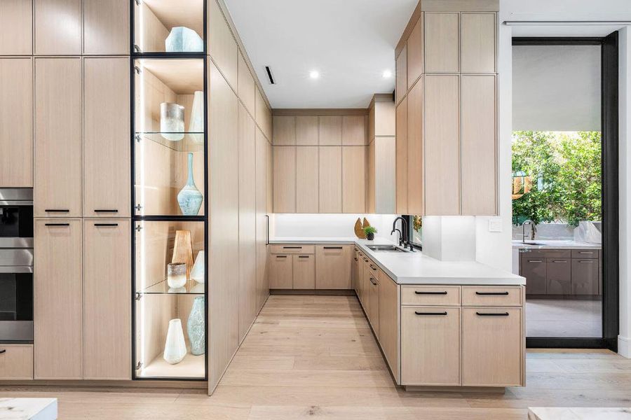 481_Thatch_Palm_Drive_19