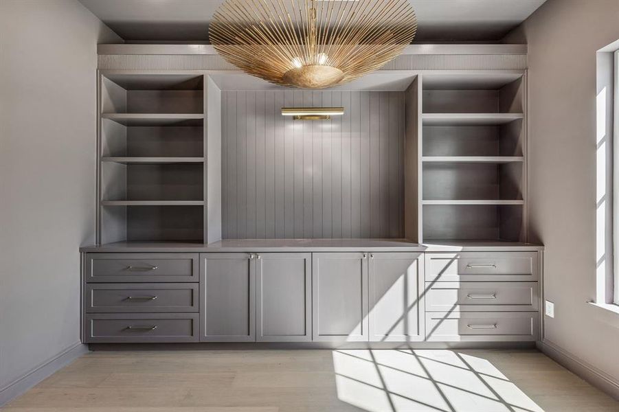 Furnished interior view inside a new home in , Dallas (Image 4).