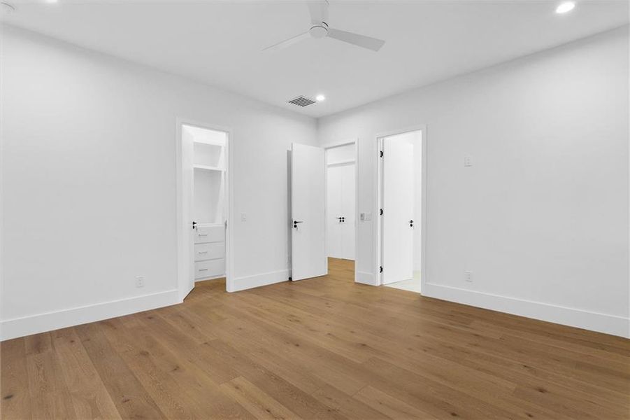 Spacious, unfurnished interior of a new home in , Sugar Hill (Image 73).