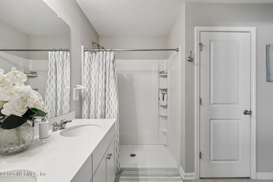 Furnished interior view inside a new home in Creekside Manor, Jacksonville (Image 28). Furnished interior view inside a new home in Creekside Manor, Jacksonville (Image 28).