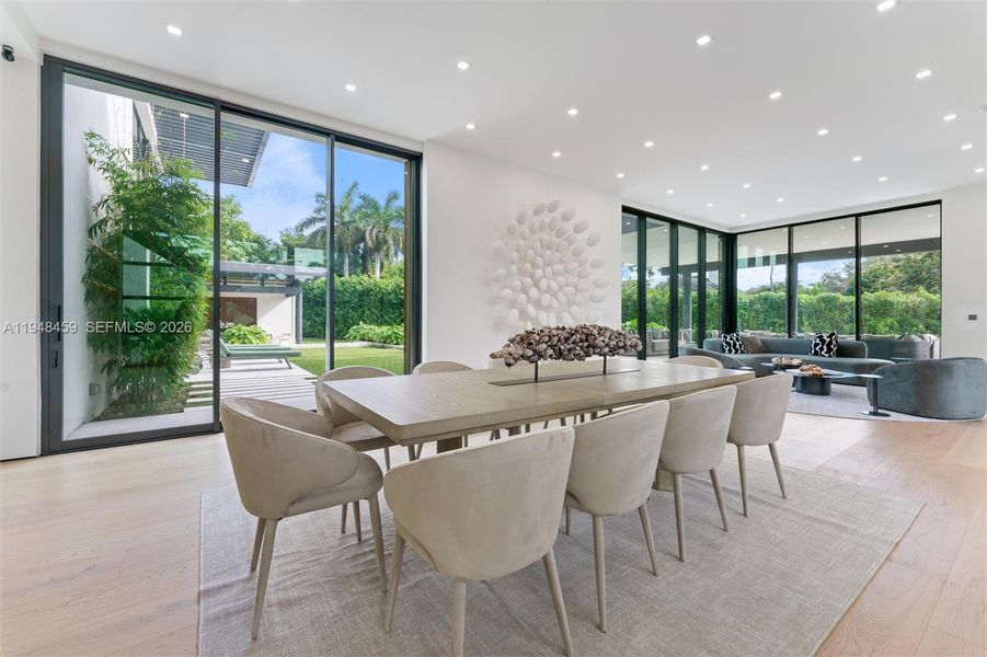 Image 34 of a home in .