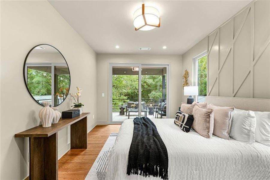 Furnished interior view inside a new home in , Atlanta (Image 15).