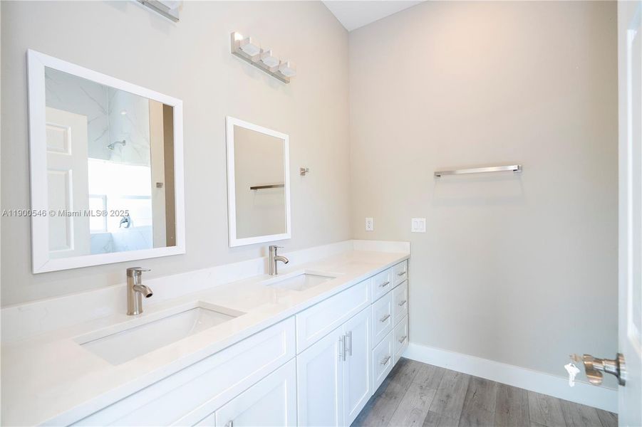 Furnished interior view inside a new home in , Sebring (Image 3).