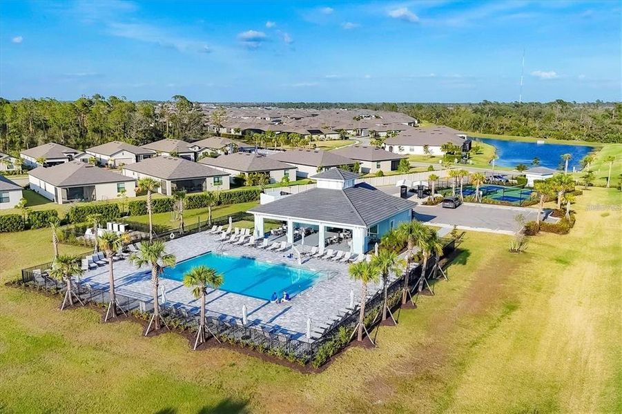 Community amenities in , Port Charlotte (Image 49). Community amenities in , Port Charlotte (Image 49).