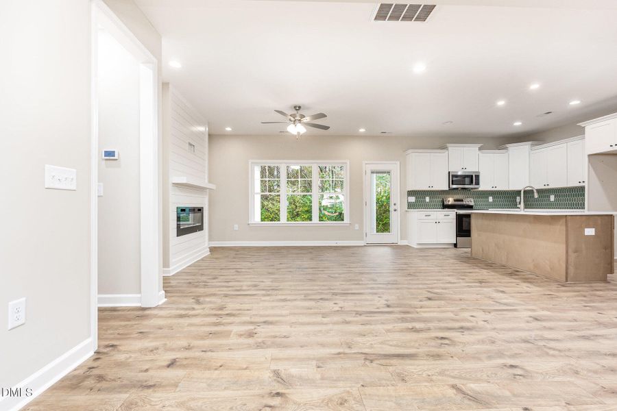 006_cj4a3761-edit_856