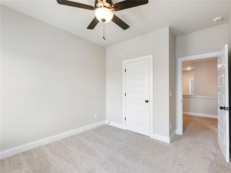 Spacious, unfurnished interior of a new home in Apalachee Overlook, Winder (Image 29).