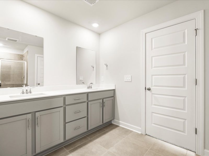 Welcome to the Dakota floorplan at Maxwell Commons.