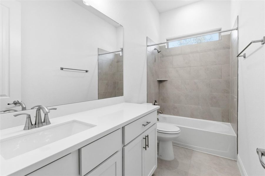 Furnished interior view inside a new home in Retreat at San Gabriel, Georgetown (Image 10).