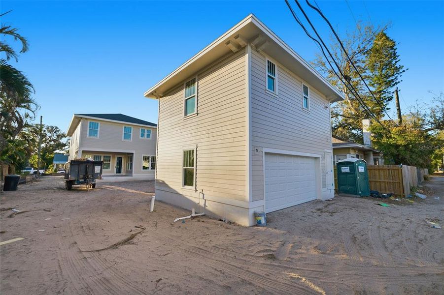 Image 14 of a home in . Image 14 of a home in .