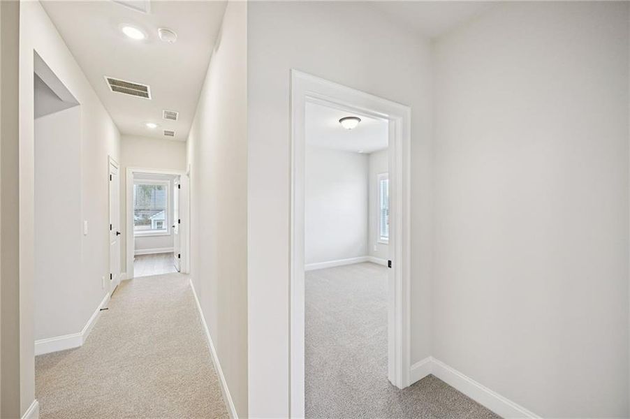 Spacious, unfurnished interior of a new home in River Pointe, Monroe (Image 40).