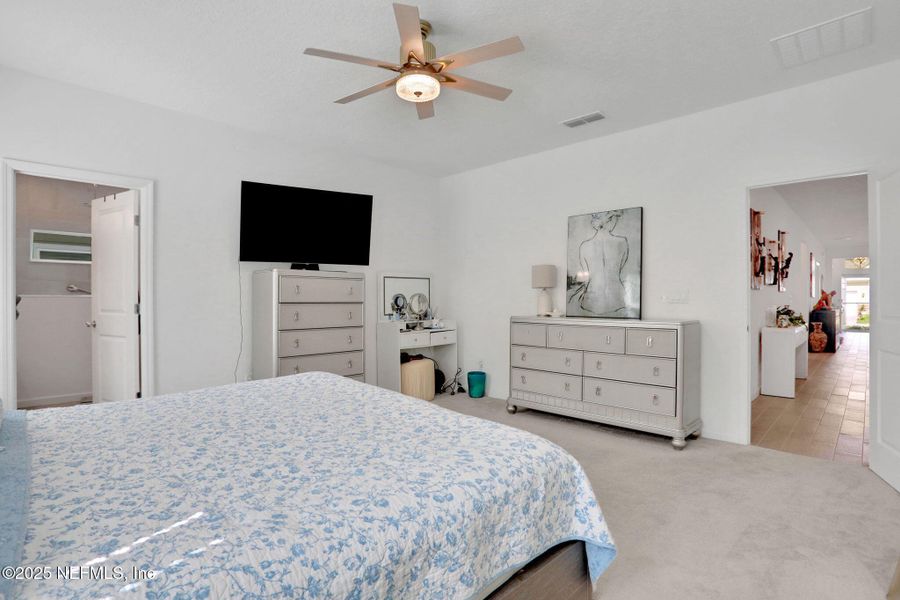 Furnished interior view inside a new home in , Yulee (Image 16).