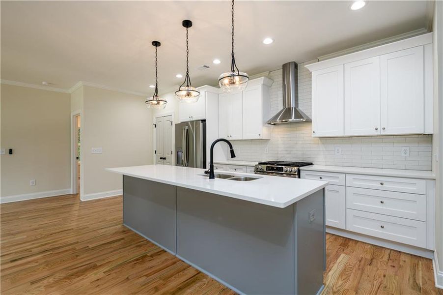 Spacious, unfurnished interior of a new home in , Atlanta (Image 36).