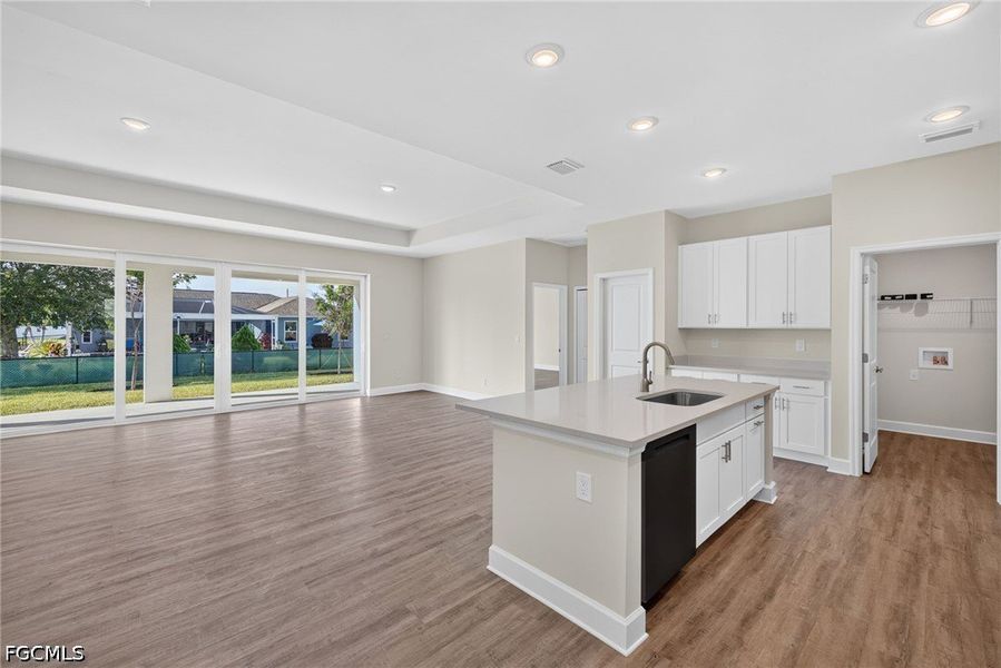 Furnished interior view inside a new home in Cape Coral, Cape Coral (Image 8).