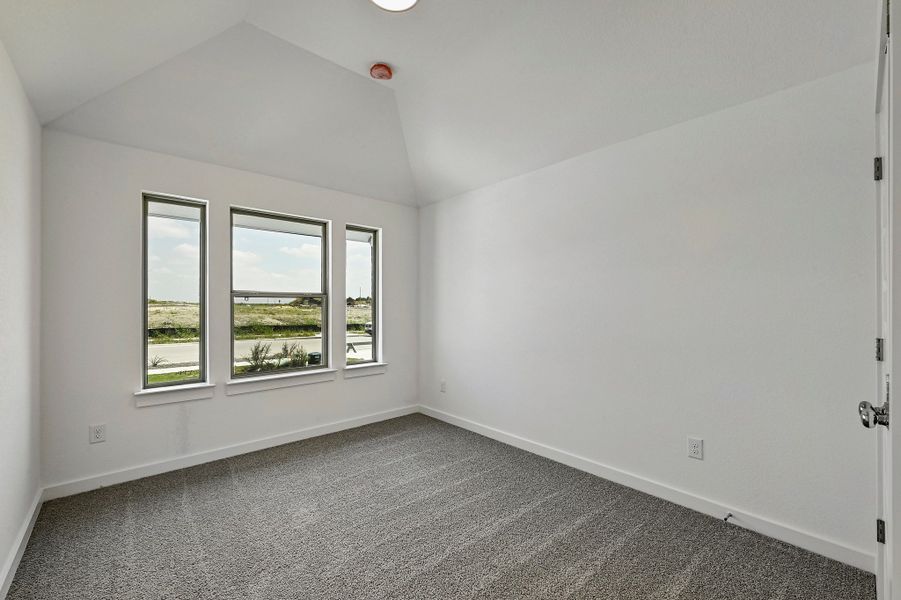 Spacious, unfurnished interior of a new home in Prairie Winds, Hutto (Image 29).