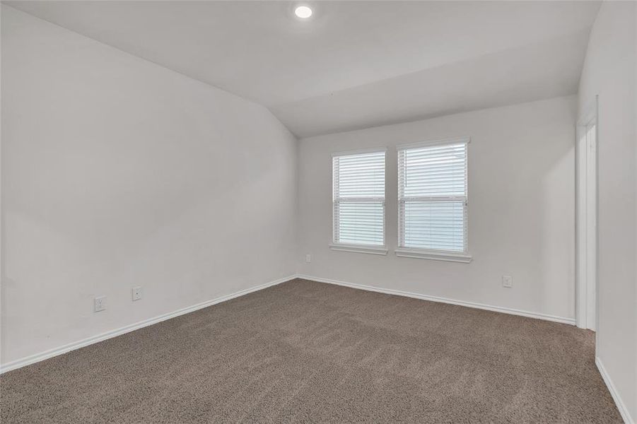 Spacious, unfurnished interior of a new home in Enclave at Pecan Creek, Krugerville (Image 16). Spacious, unfurnished interior of a new home in Enclave at Pecan Creek, Krugerville (Image 16).