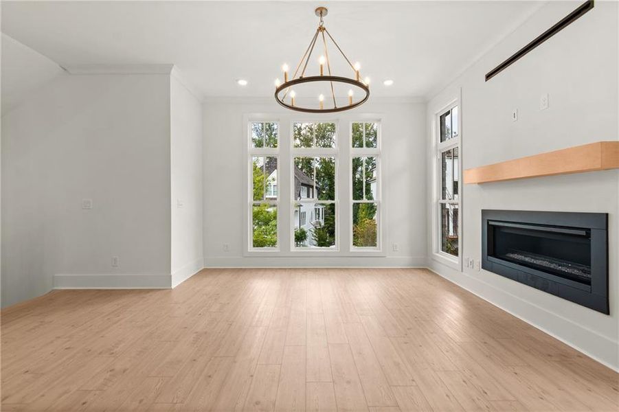 Spacious, unfurnished interior of a new home in Park Walke, Alpharetta (Image 16).