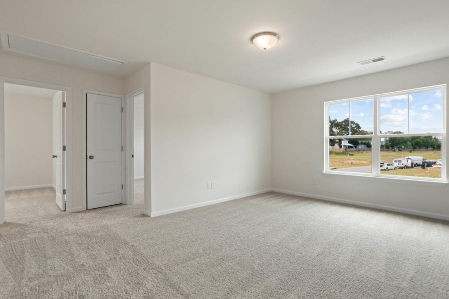 Spacious, unfurnished interior of a new home in Bellevue, Greenville (Image 22). Spacious, unfurnished interior of a new home in Bellevue, Greenville (Image 22).