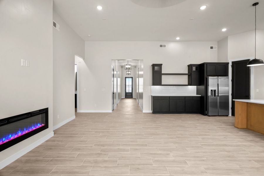 Representative unfurnished interior of a home built from the Pebble Beach- II by LEH. Homes in Hillside Unit 6, El Paso (Image 57). Representative unfurnished interior of a home built from the Pebble Beach- II by LEH. Homes in Hillside Unit 6, El Paso (Image 57).