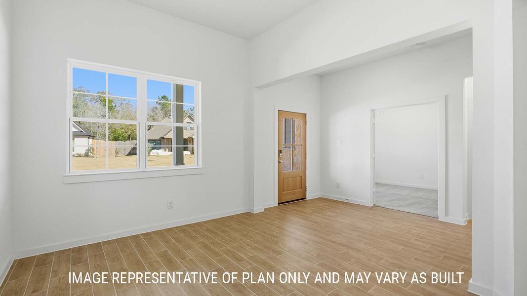 Spacious, unfurnished interior of a new home in The Woods, Lumberton (Image 14).