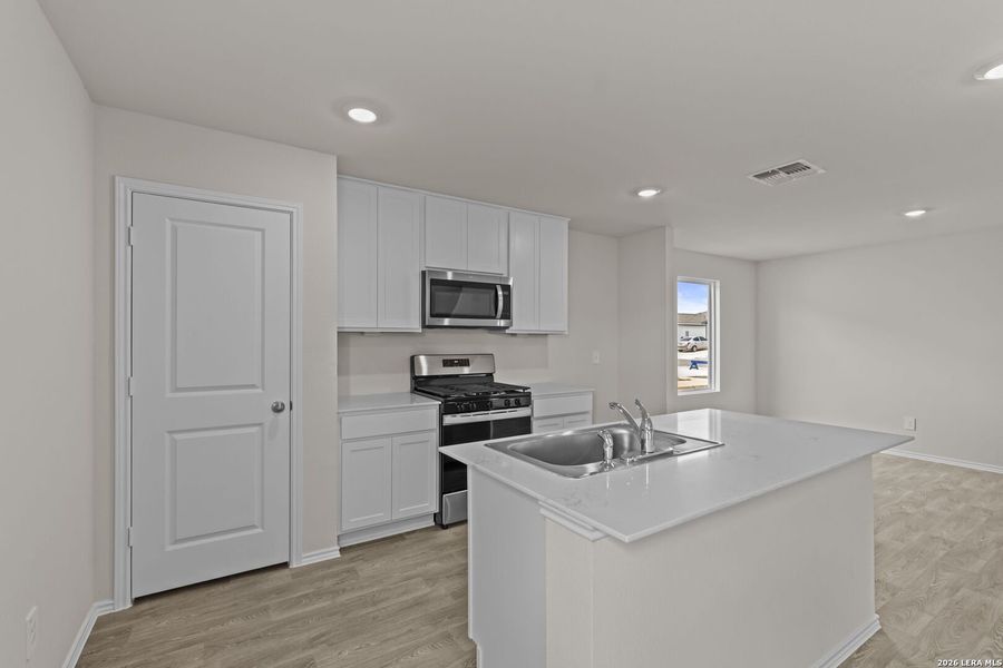 Furnished interior view inside a new home in Spring Valley, New Braunfels (Image 12).